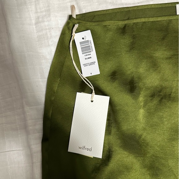 Wilfred grotto green elixir skirt + parcel sweater co-ord - Picture 3 of 4